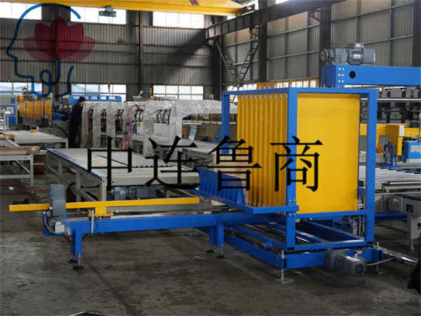 Ligne d'emballage en ligne automatique pour plaque profilée