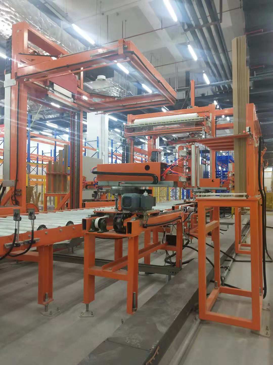 Cercleuse horizontale de protection d'angle étendue entièrement automatique