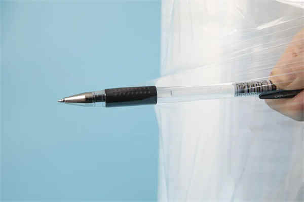 Film étirable à utiliser en machine