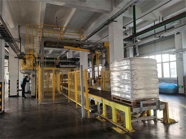 Emballeuse de film étirable à bras rotatif ZL1800FZ-PL