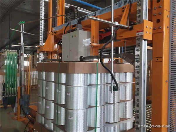 Cercleuses de palettes verticales entièrement automatiques