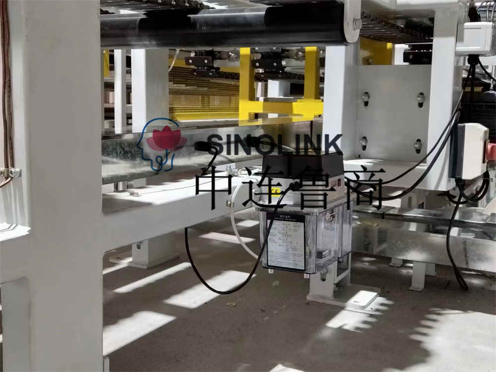 Panneaux de gypse (panneaux de construction, panneaux artificiels, etc.) Système d'emballage d'emballage entièrement automatique à six faces