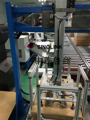 Manipulateur automatique de coordonnées cartésiennes de la plaque supérieure