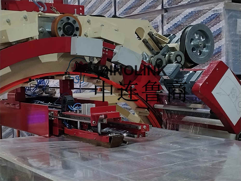 Machine d'emballage pré-étirement automatique à six côtés pour les matériaux de construction de plaques Machine d'emballage pré-étirement automatique à six côtés pour les matériaux de construction de plaques