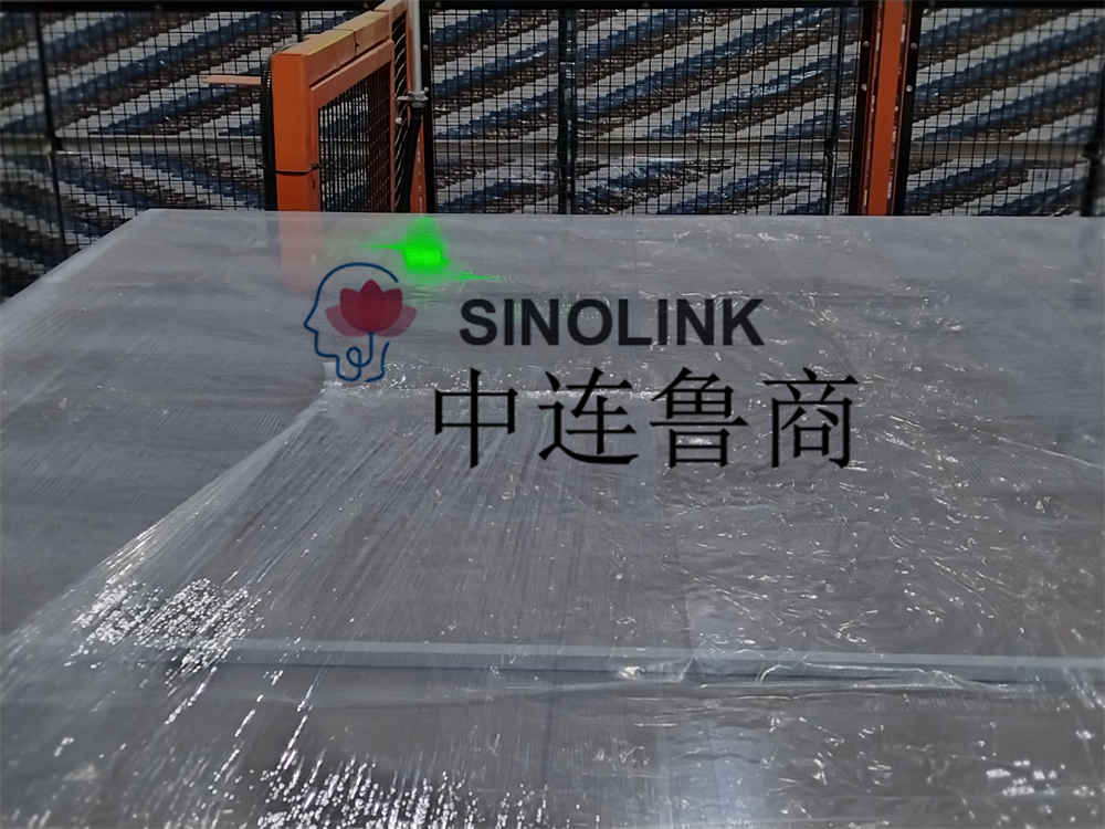 Machine d'emballage pré-étirement automatique à six côtés pour les matériaux de construction de plaques Machine d'emballage pré-étirement automatique à six côtés pour les matériaux de construction de plaques