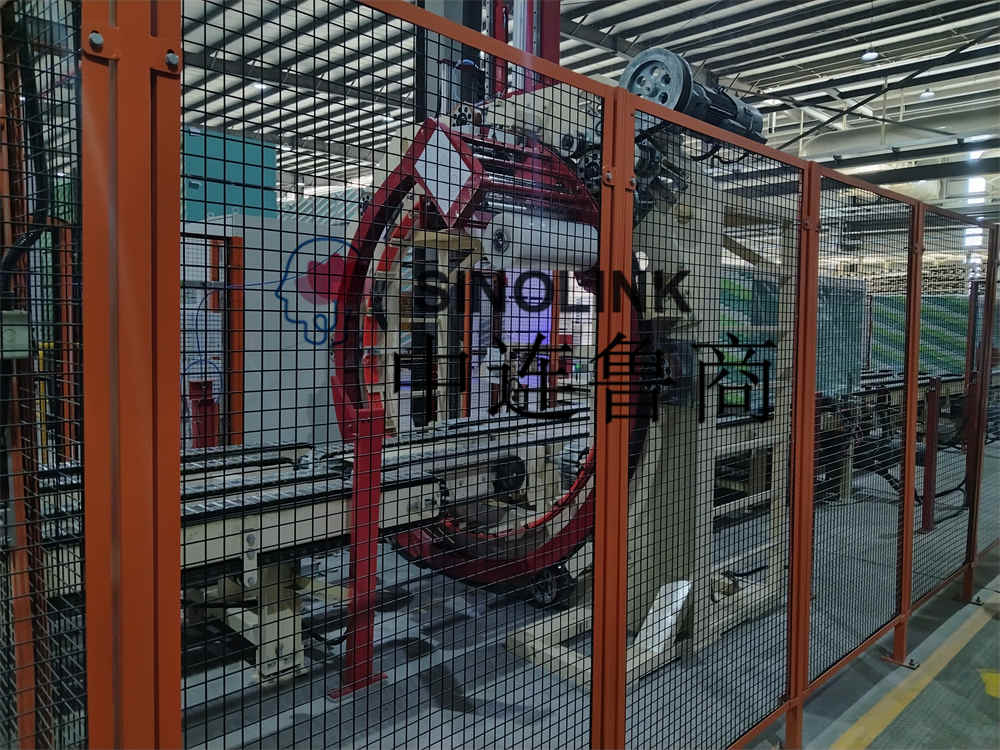 Machine d'emballage pré-étirement automatique à six côtés pour les matériaux de construction de plaques Machine d'emballage pré-étirement automatique à six côtés pour les matériaux de construction de plaques